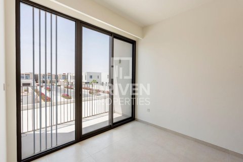 Villa de 3 dormitorios en The Valley, UAE No. 217714 10