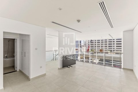 1 bedroom Duplex in Marina Arcade Tower, UAE No. 212621 9