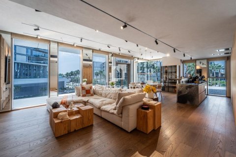 Apartment de 2 dormitorios en Bluewaters Residences, UAE No. 128960
