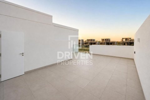 Villa de 4 dormitorios en District 11, UAE No. 222813 13
