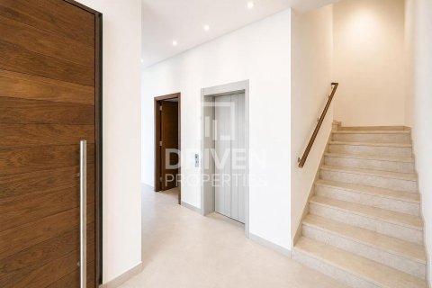 Villa de 4 dormitorios en District 11, UAE No. 222813 6