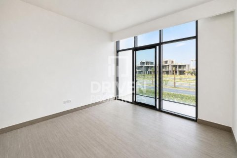 Villa de 4 dormitorios en District 11, UAE No. 222813 7