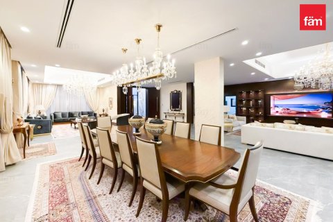 5 bedrooms Villa in Dubai, UAE No. 226929 7