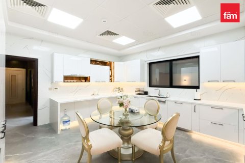 5 bedrooms Villa in Dubai, UAE No. 226929 16