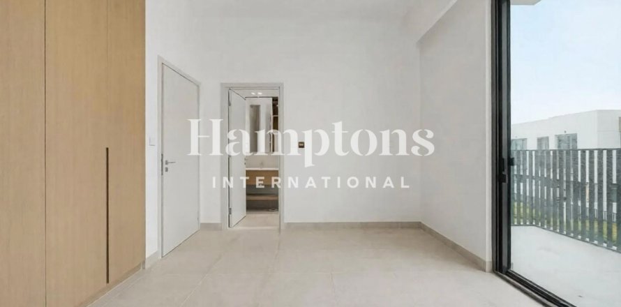 Townhouse de 3 dormitorios en The Valley, UAE No. 199579