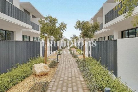 Townhouse de 3 dormitorios en The Valley, UAE No. 199579 10