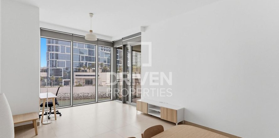 1 bedroom Apartment in 5242, UAE No. 212553