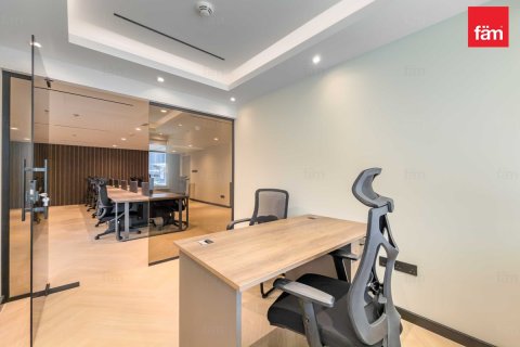 89.7m² Office in Dubai, UAE No. 216056 20