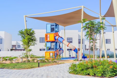Townhouse de 2 dormitorios en  Yas Island, UAE No. 223484 10