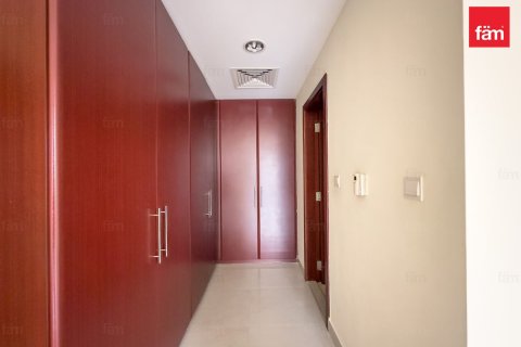 Appartement de 3 chambres à Dubai, UAE No. 220248 10