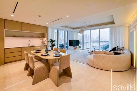 Квартира с 3 спальнями в EMAAR Beachfront, ОАЭ №214021 5