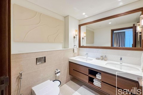 Квартира с 3 спальнями в EMAAR Beachfront, ОАЭ №214021 8