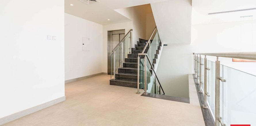 3 bedrooms Penthouse in Dubai Marina, UAE No. 215858