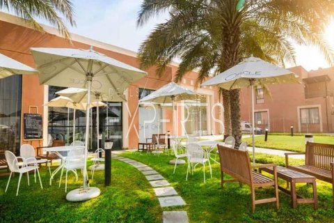 Villa de 5 dormitorios en Abu Dhabi, UAE No. 224128 13