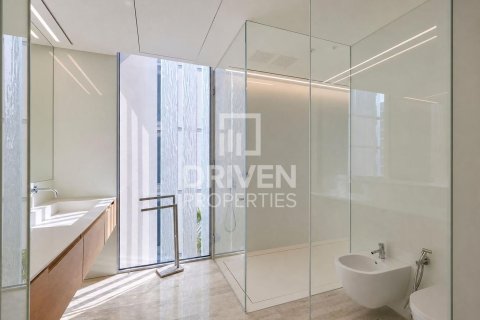 Apartment de 2 dormitorios en The Crescent, UAE No. 221523 20