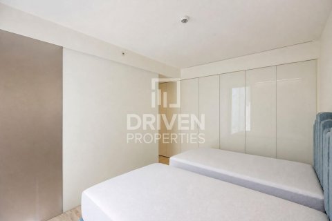 Apartment de 2 dormitorios en The Crescent, UAE No. 221523 6