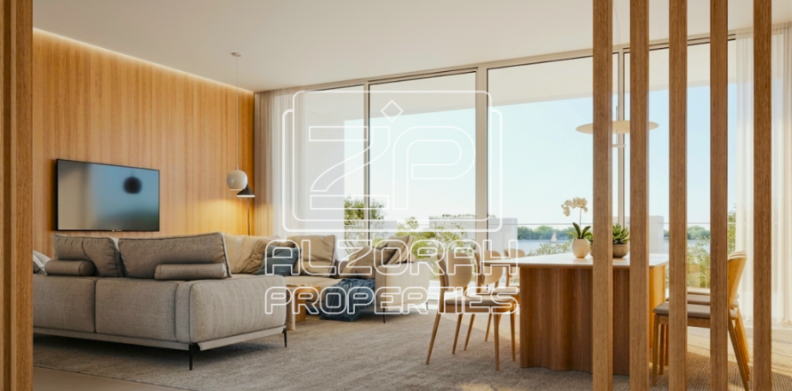Apartment de 3 dormitorios en Gateway Residences Al Zorah, UAE No. 213404