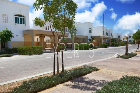 Townhouse de 2 chambres à Al Ghadeer, UAE No. 224163