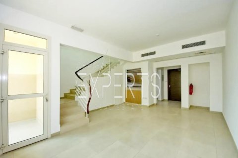Townhouse de 2 chambres à Al Ghadeer, UAE No. 224163 3