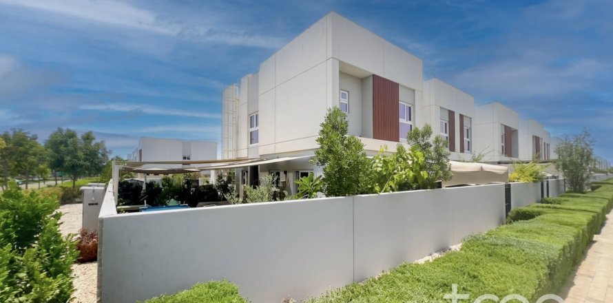 3 bedrooms Townhouse in Villanova, UAE No. 220930