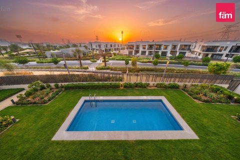 Villa de 5 dormitorios en Jebel Ali, UAE No. 205036 4