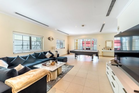 Villa de 3 chambres à Jumeirah Islands, UAE No. 224626 4