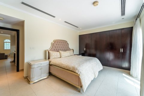 Villa de 3 chambres à Jumeirah Islands, UAE No. 224626 19