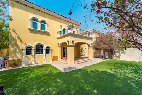Villa de 3 chambres à Jumeirah Islands, UAE No. 224626