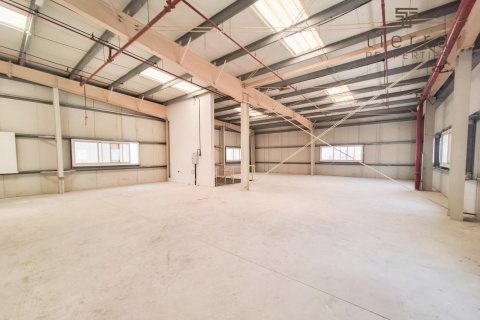 400m² Warehouse in Jebel Ali, UAE No. 46608 4