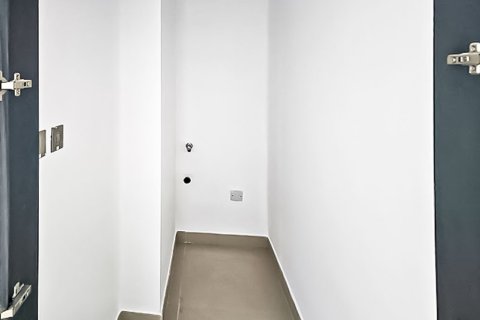 Apartment de 3 dormitorios en Motor City, UAE No. 221680 13