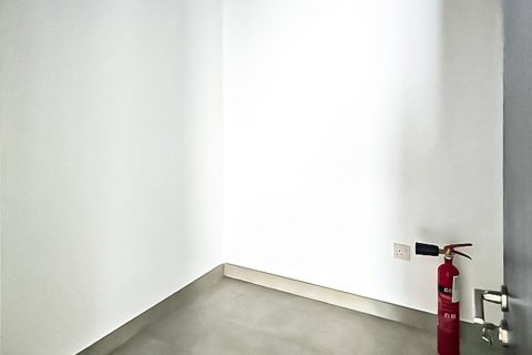Apartment de 3 dormitorios en Motor City, UAE No. 221680 9