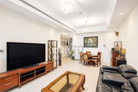 2 bedrooms Apartment in Churchill Towers, UAE No. 211866 5