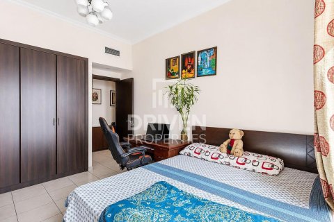 2 bedrooms Apartment in Churchill Towers, UAE No. 211866 7