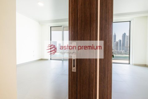 2 غرف نوم شقة في EMAAR Beachfront, الإمارات العربية المتحدة رقم 220974 23