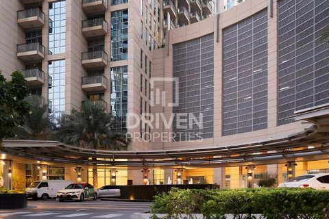 Apartment de 1 dormitorio en Standpoint Towers, UAE No. 215161 14
