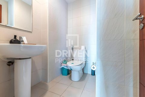 Apartment de 1 dormitorio en Standpoint Towers, UAE No. 215161 13