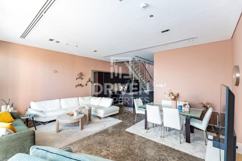 1 bedroom Apartment in Dubai Marina, UAE No. 211891