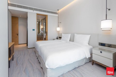 3 bedrooms Apartment in Dubai, UAE No. 165075 15
