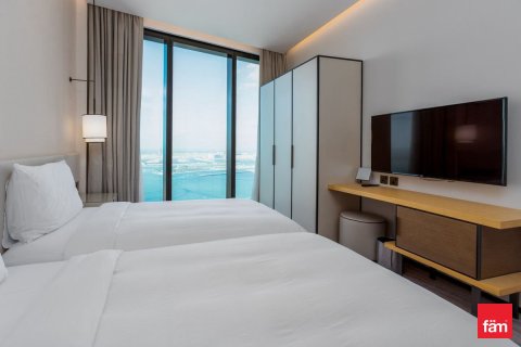 3 bedrooms Apartment in Dubai, UAE No. 165075 13