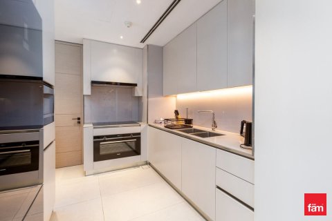 3 bedrooms Apartment in Dubai, UAE No. 165075 9