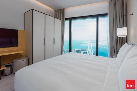 3 bedrooms Apartment in Dubai, UAE No. 165075 11