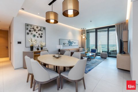 3 bedrooms Apartment in Dubai, UAE No. 165075 7
