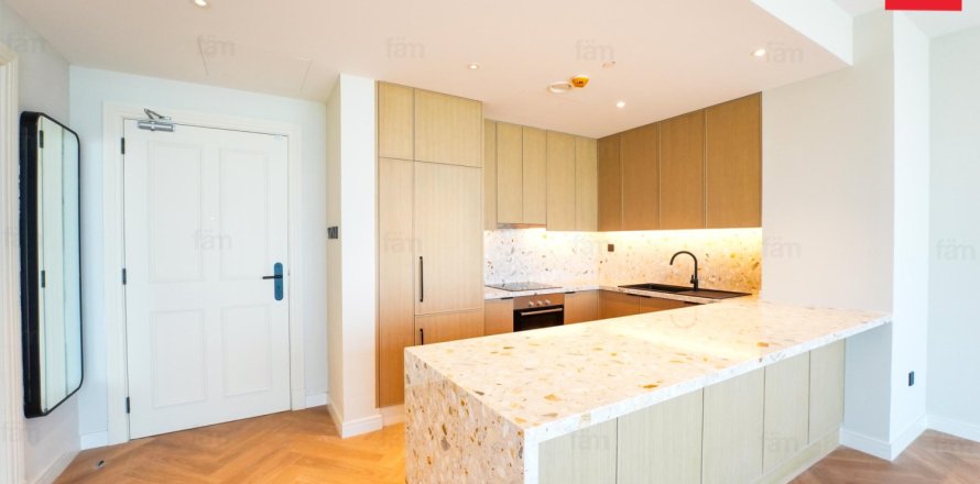 2 bedrooms Apartment in Al Barsha, UAE No. 216099