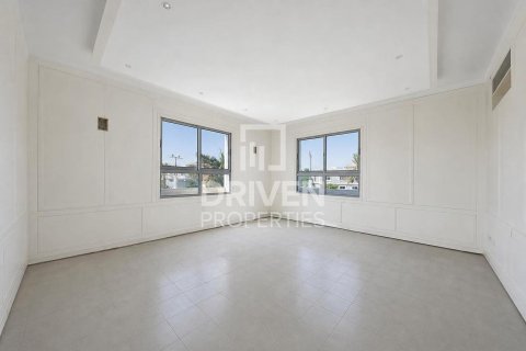 5 bedrooms Villa in Dubai, UAE No. 222962 15