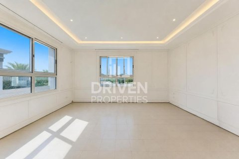 5 bedrooms Villa in Dubai, UAE No. 222962 11