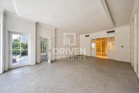 5 bedrooms Villa in Dubai, UAE No. 222962 9