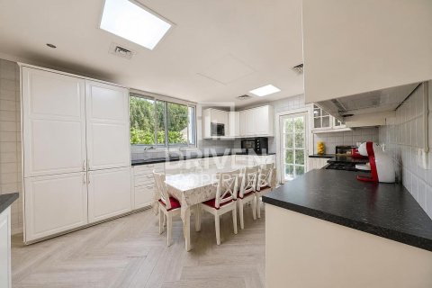 5 bedrooms Villa in Dubai, UAE No. 222962 16