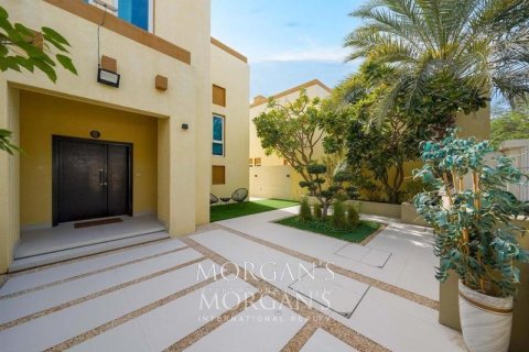 Villa de 3 chambres à Jumeirah Park, UAE No. 76849 18