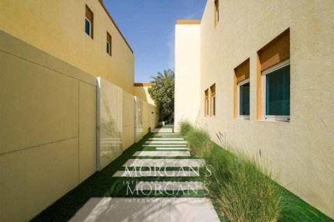 Villa de 3 chambres à Jumeirah Park, UAE No. 76849 17