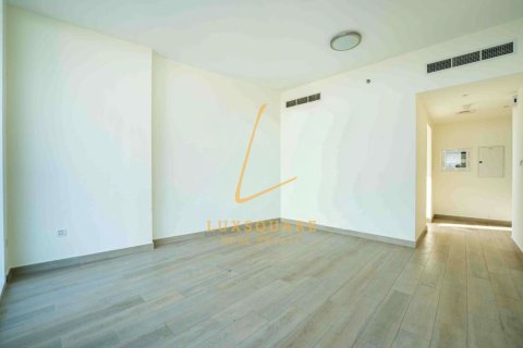3 bedrooms Apartment in Jumeirah Village Circle, UAE No. 213378 6